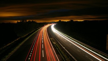 Smart Highways: Straßenbeleuchtung mit Solarenergie in Holland